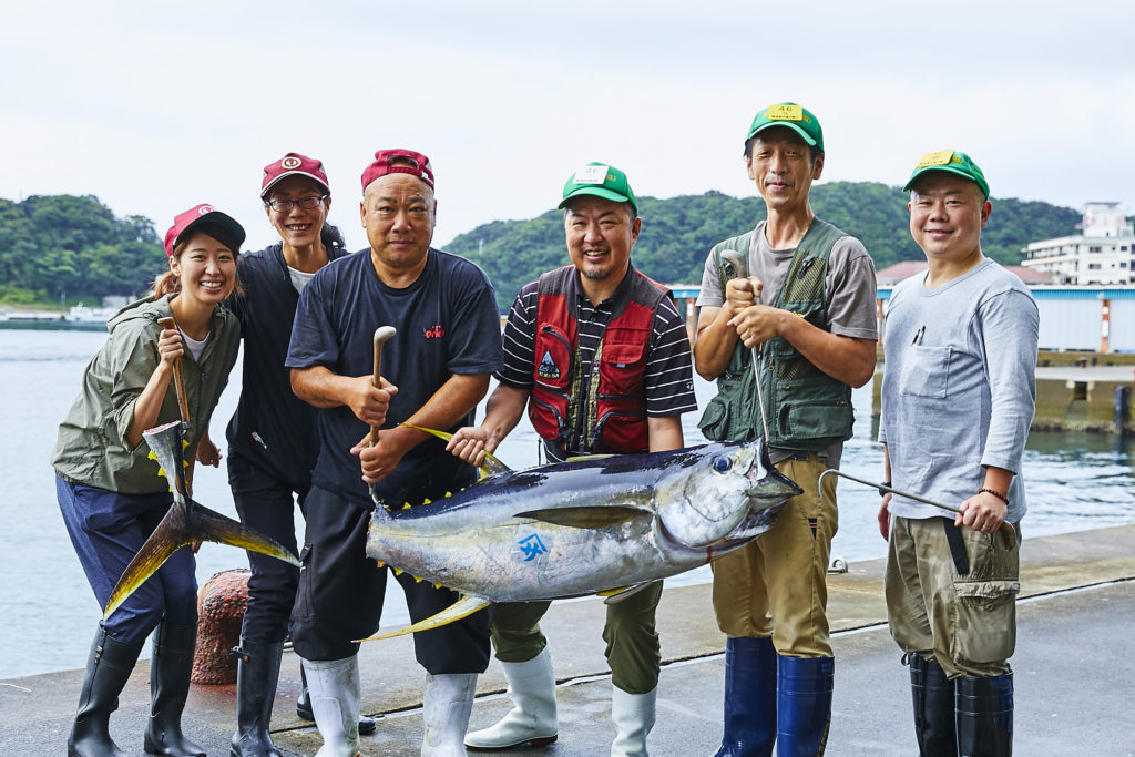 【和歌山/技術職（鮪解体師）】生鮪水揚げ日本一の那智勝浦で一流の職人技術が身につきます！