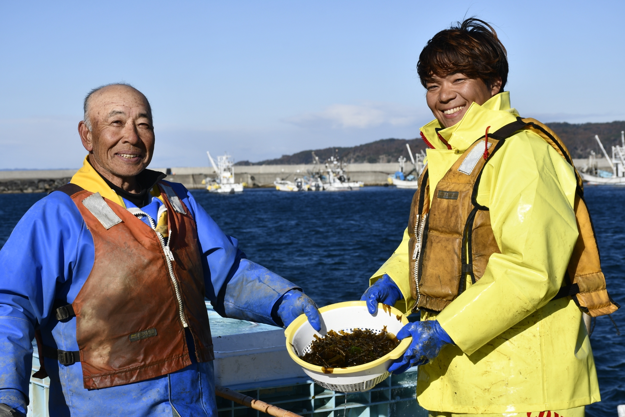 【宮城/漁師求人/養殖】家賃無料の宿舎も完備。牡蠣・ワカメ養殖に一緒に挑む漁師を募集。